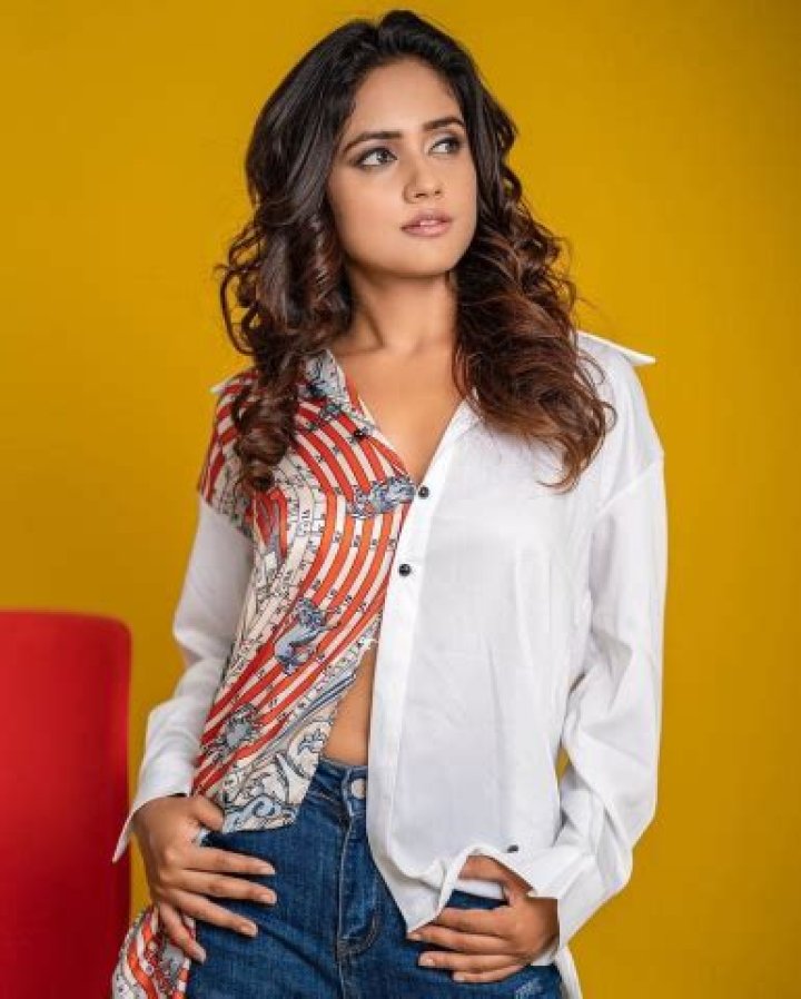 Nisha Guragain Bio (Wiki) 