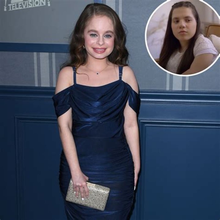 Noah Reid Wiki, Age, Net Worth, Girlfriend, Family, Biography & More