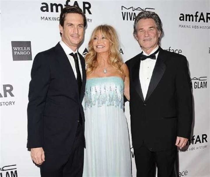 Oliver Hudson Net Worth - Wiki, Age, Weight and Height, Relationships, Family, and More