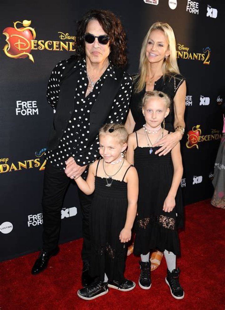 Paul Stanley's longtime wife, Erin Sutton shares three kids with him, Know her net worth as well.