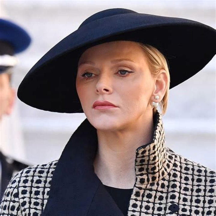 Princess Charlene got a ‘sinus lift’ before she went to South Africa, okay?