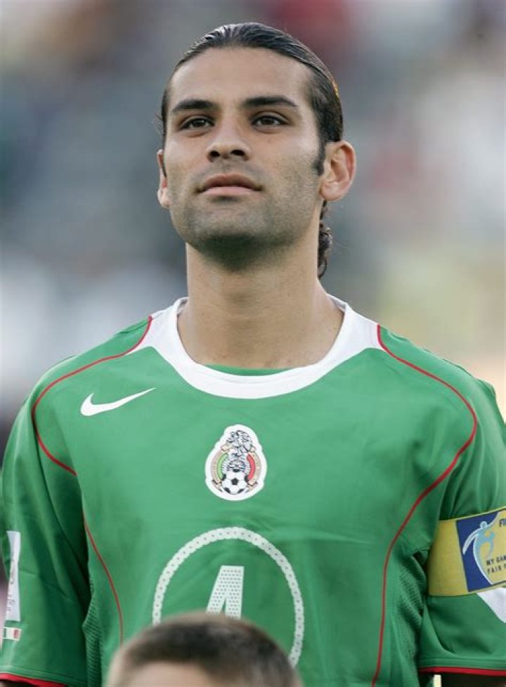 Rafael Márquez Net Worth - Wiki, Age, Weight and Height, Relationships, Family, and More