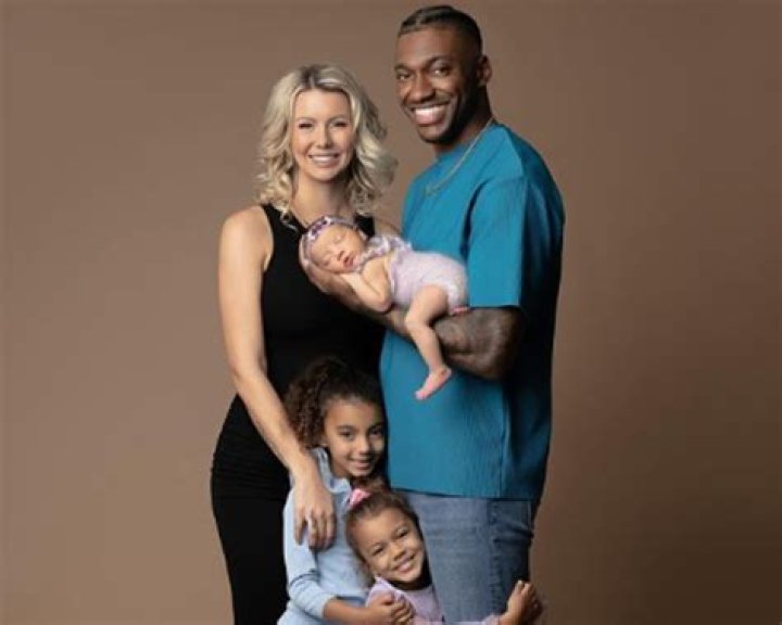 Robert Griffin III - Age, Family, Bio