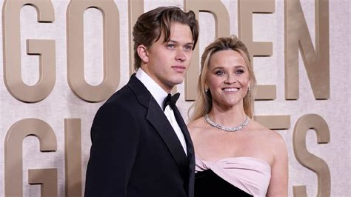 Ryan Phillippe is not going to Reese Witherspoon’s wedding this weekend
