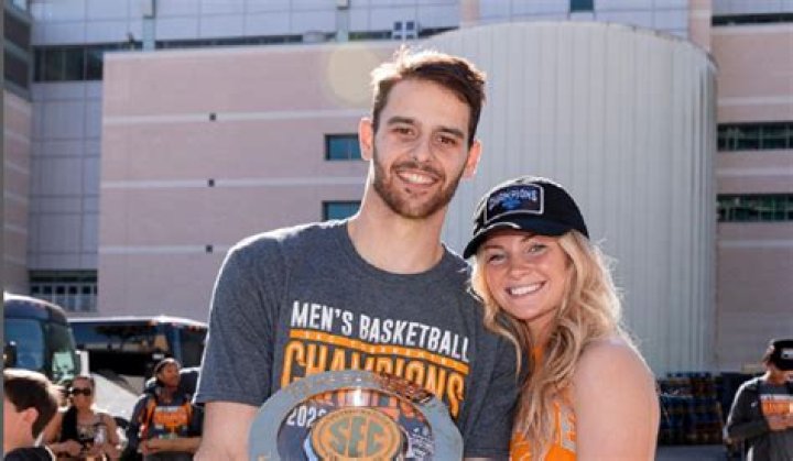 Santiago Vescovi Girlfriend Maria Nelson, Relationship Timeline Age And Instagram