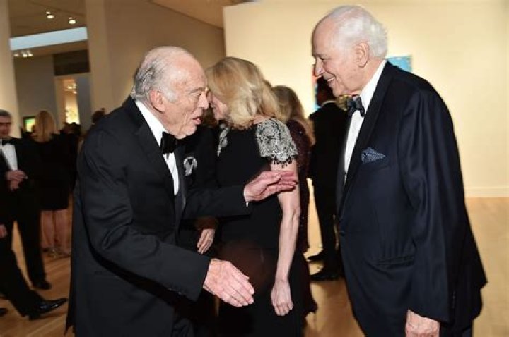 Sir Evelyn De Rothschild Net Worth - Wiki, Age, Weight and Height, Relationships, Family, and More