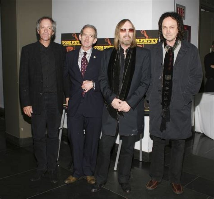 Stan Lynch Net Worth - Wiki, Age, Weight and Height, Relationships, Family, and More