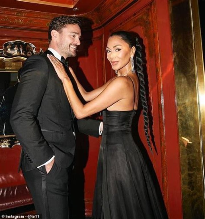 Star: Nick Cannon and Nicole Scherzinger are dating, Mariah is pissed