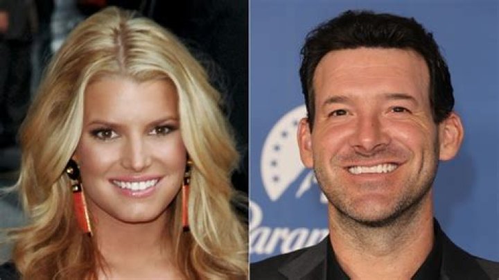 Tony Romo left Jessica Simpson in an IHOP parking lot in the middle of Texas
