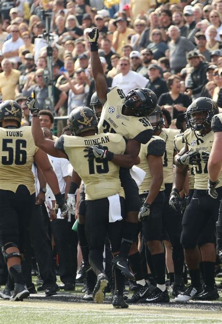 Trey Ellis Net Worth - Wiki, Age, Weight and Height, Relationships, Family, and More