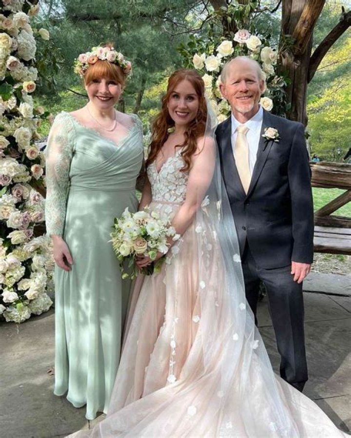 Who is Bryce Dallas Howard’s sister Paige Howard married to? Find out inside