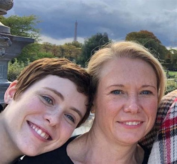 Who Is Sophia Lillis Boyfriend 2023? Dating Timeline Parents And Ethnicity